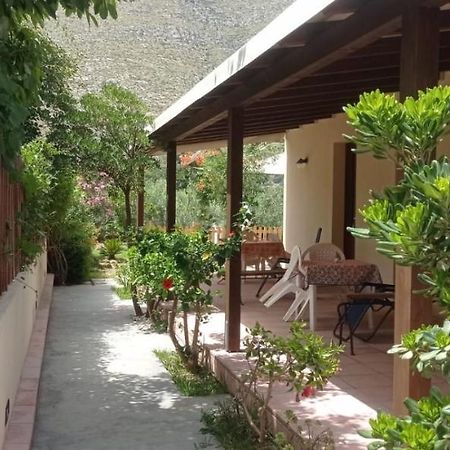 Aquilone Apartamento Castelluzzo Exterior foto